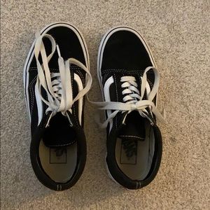 women’s classic black vans